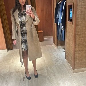 Sandro Linoy Slim Fit Coat - size 34 in sand